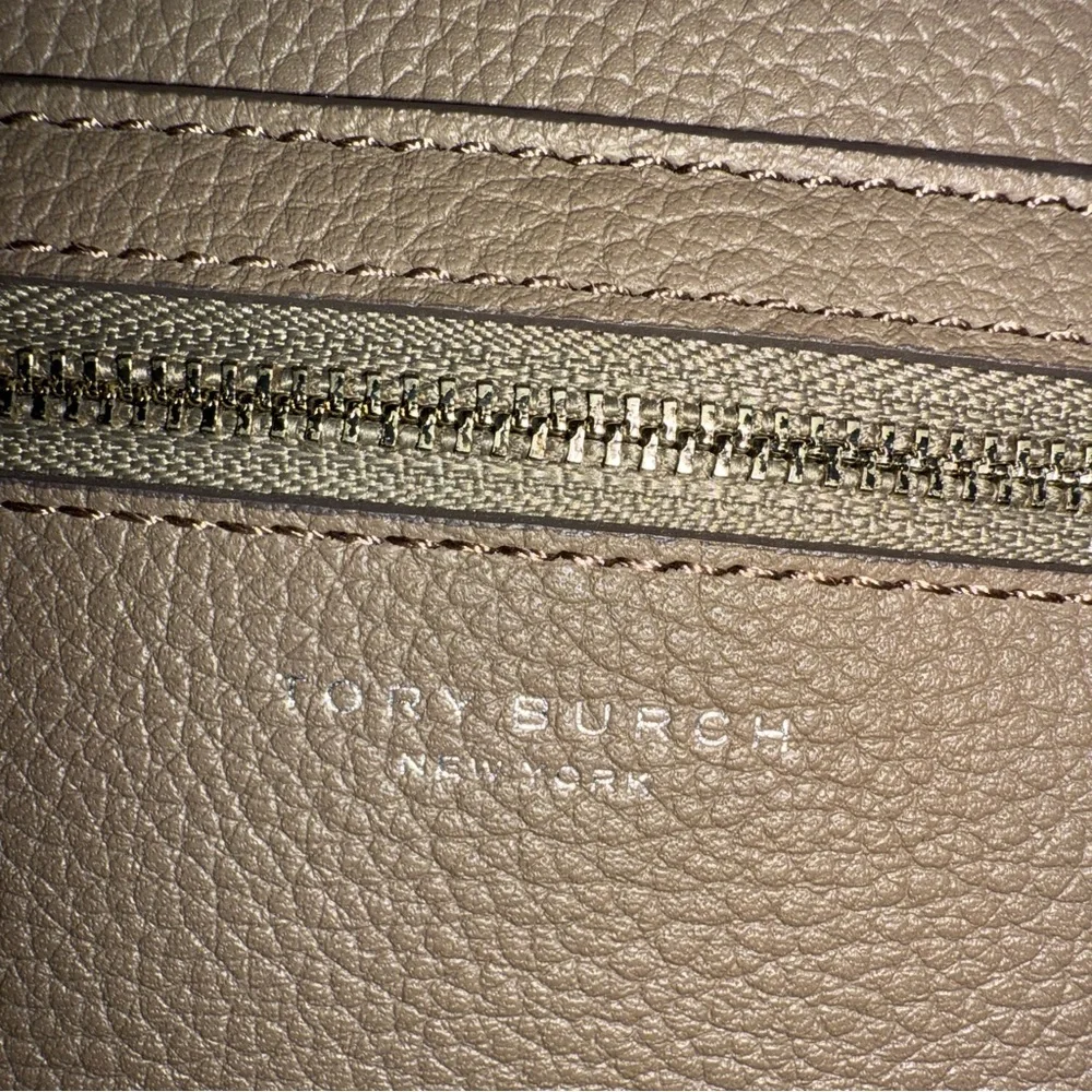 Tory Burch Lee Radziwill Shoulder Bag Wild Mushroom - Picture 11 of 16